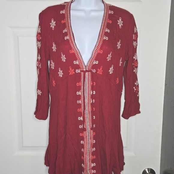 Bohemian Red Summer Top w Embroidery Sz. Medium - Picture 5 of 7